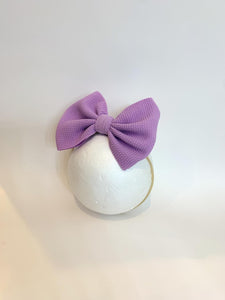 Lavender Bow on Nylon