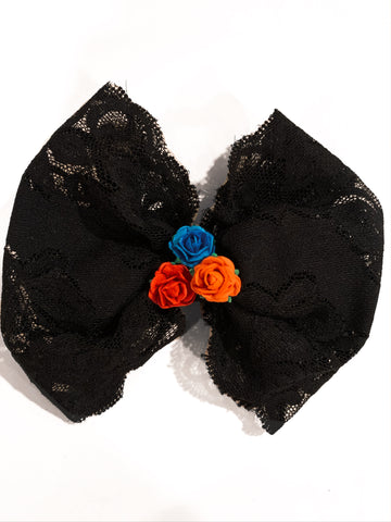 Catrina Bow